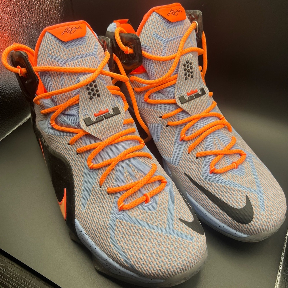 Nike LeBron 13 Easter